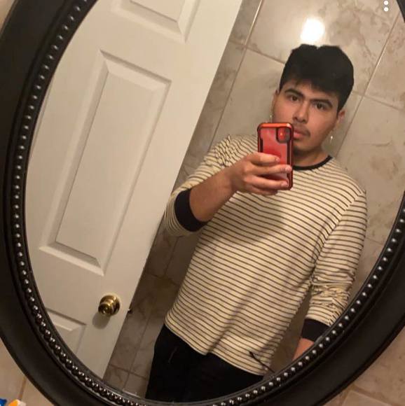 Meet your Posher, Ricardo - Picture 1 of 1